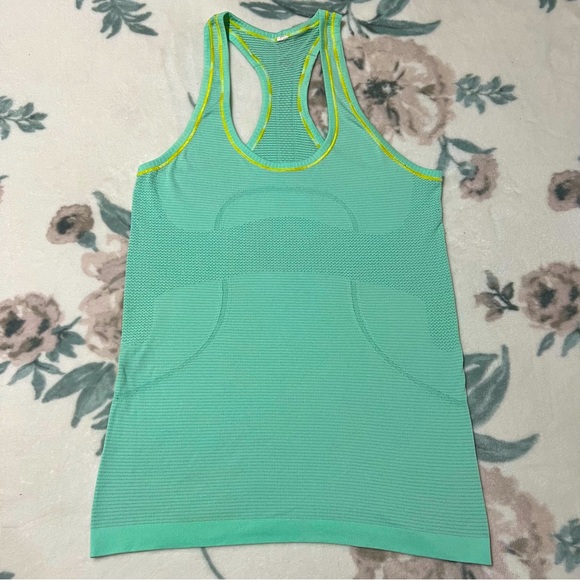 Lululemon Run Swiftly tank - Picture 1 of 5
